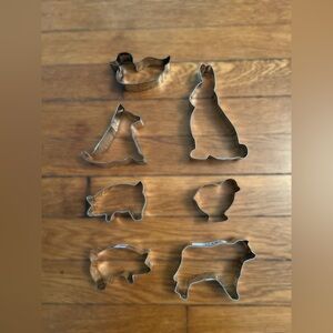 Vintage Animal Cookie Cutter Set